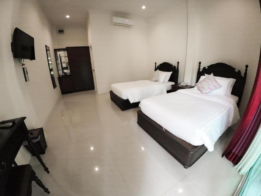 Ruen Maihom Riverside Cottage Kanchanaburi Exterior foto