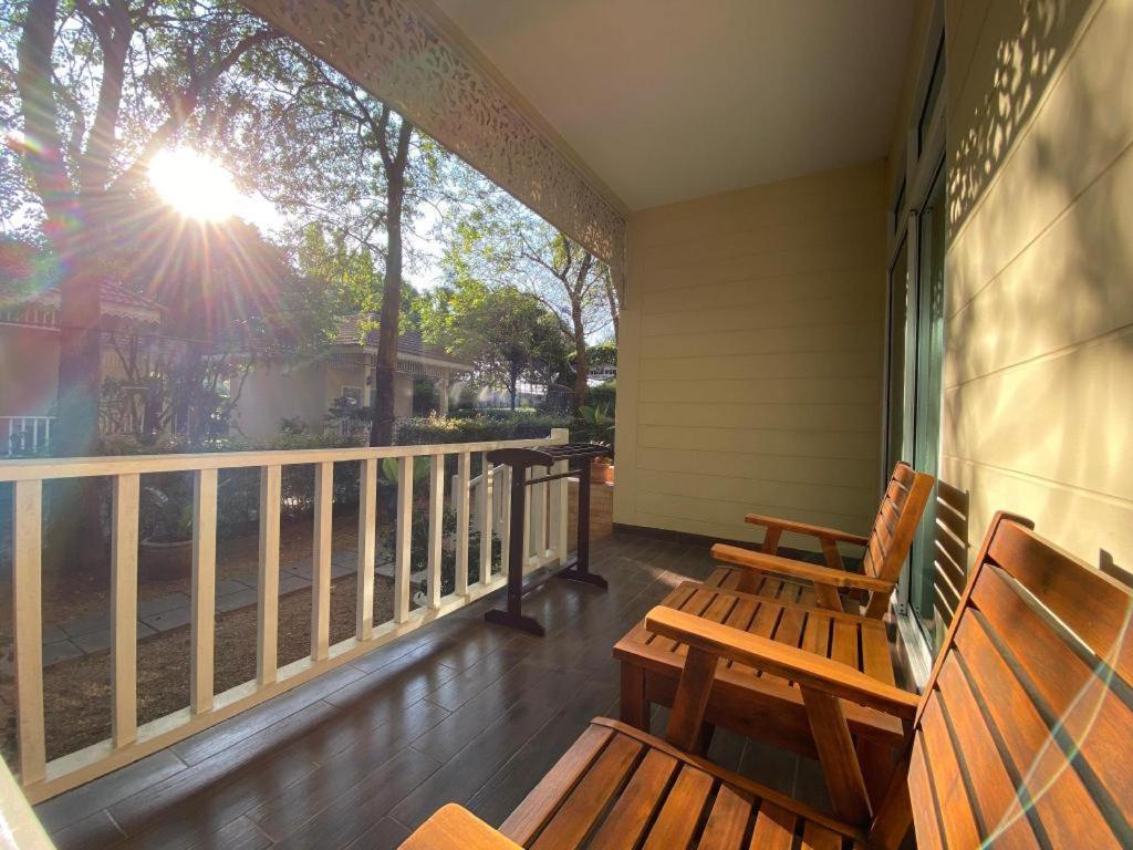Ruen Maihom Riverside Cottage Kanchanaburi Exterior foto