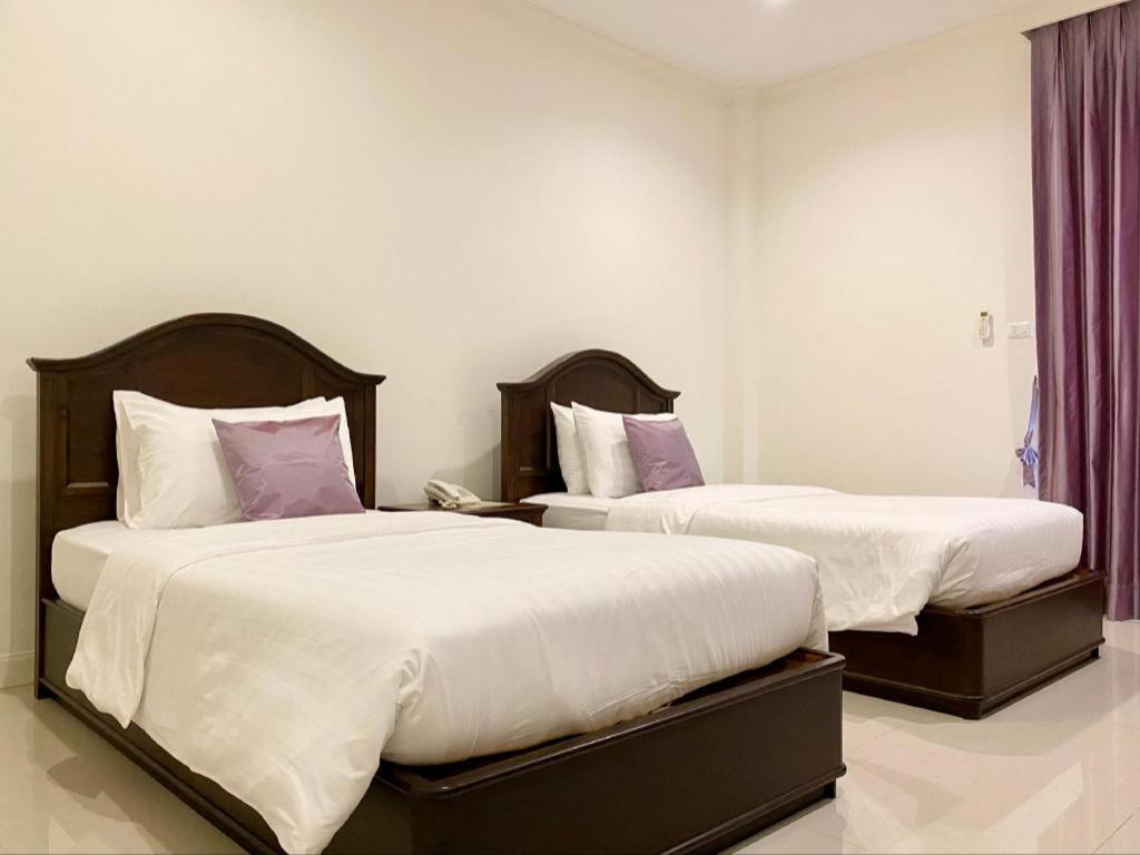 Ruen Maihom Riverside Cottage Kanchanaburi Exterior foto